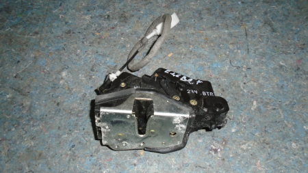 Incuietoare usa fata dreapta pentru BMW SERIA 3 E46, cod 7011244 [1]