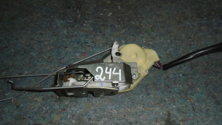 Incuietori - Incuietoare usa fata dreapta pentru HONDA JAZZ GD/GE an 2001-2009