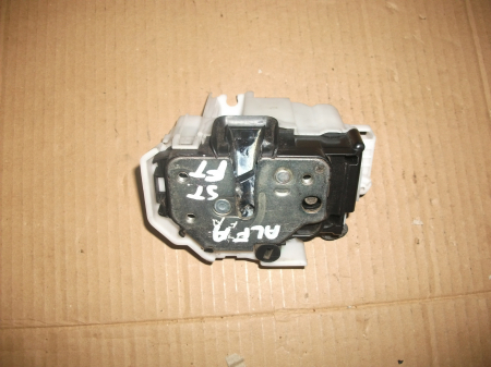 Incuietoare usa fata Stanga pentru alfa Romeo 159 , cod 50502154 [1]