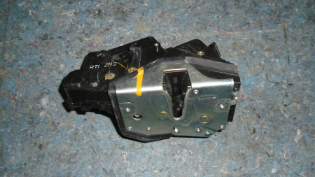 Incuietoare usa fata stanga pentru bmw SERIA 3 E46, cod 7011243 [1]