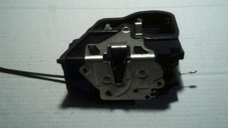 Incuietoare usa fata stanga pentru bmw SERIA 7 E65, cod 7167073 [1]