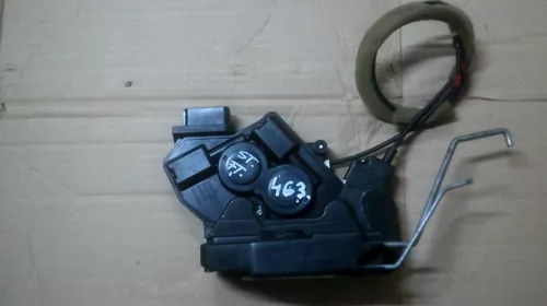 Incuietoare usa Fata Stanga pentru Mazda 5 CR, cod B93-B95-L1 [1]