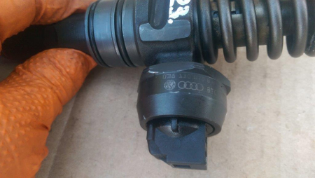Injector Audi A4 B7, 1.9 tdi, 038130073BH, 0414720230, PDB045, an 2004-2007 [2]