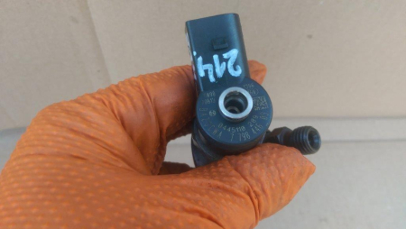 Injector BMW Seria 5 E60 E61, Seria 3 E90 E91, Seria 1 E81 E87, 2.0 d, N47, 7798446, 0445110289, an 2004-2011 [3]