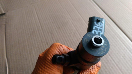 Injector pentru Fiat Doblo 1, motorizare 1.3 diesel, cod 0986435078 [3]