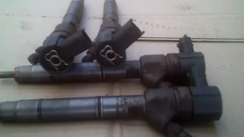 Injector pentru Kia Ceed ED, motorizare 1.6 Diesel, cod 33800-2A900 , 0445110320 [2]