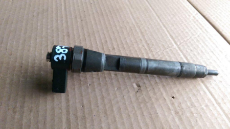 Injector pentru Mercedes C-Class W203, motorizare 2.2 diesel, cod 0445110072   ,   A6110700987 [1]