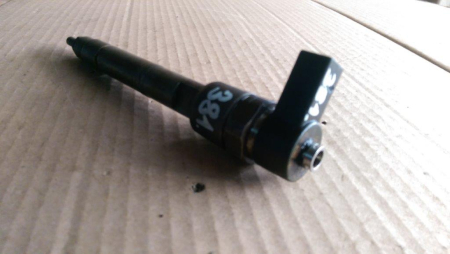 Injector pentru Mercedes Vito W639, motorizare 2.2 diesel, cod A6470700087   ,   0445110192 [1]