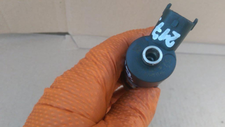 Injector Opel Astra H, Zafira B, Vectra C, 1.9cdti, 0445110165, an 2004-2010 [3]