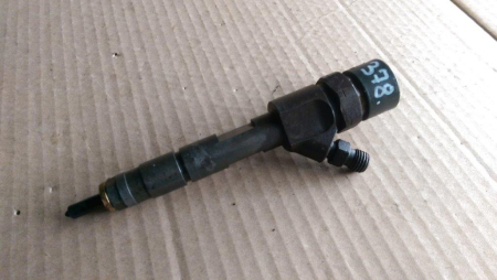 Injectie - Injector pentru Opel Vivaro , motorizare 1.9 diesel, cod 8200100272   ,   0445110110B