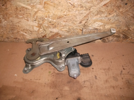Macara geam spate dreapta pentru Toyota RAV-4 , cod 85720-35140/262100-2340 [1]