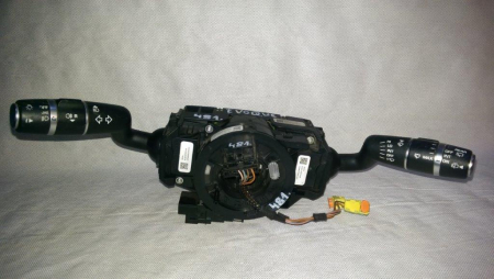 Manete semnalizare si stergatoare - Manete pentru Land Rover Evoque , cod BJ32-14A664-AB   ,   BJ32-3F972-AB   ,   BJ32-3F973-AB