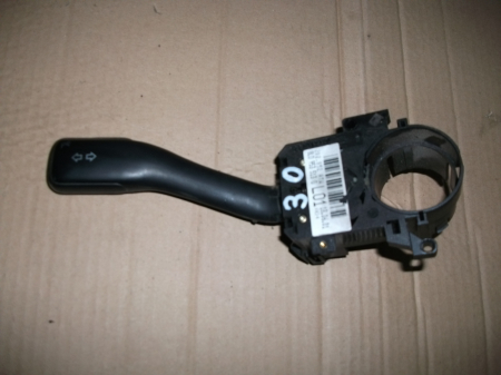 Electrica si electronica auto - Manete pentru Volkswagen Bora , cod 8L0953513G