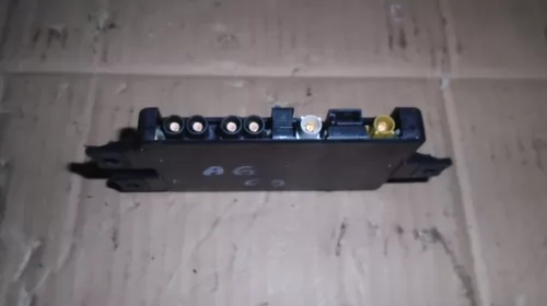 Modul antena radio, amplificator Audi A6 C5, A6 Allroad, 4D0035530E, an 2000-2005 [1]