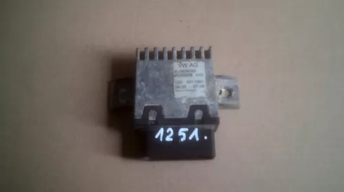 Module si calculatoare - Modul control pompa combustibil Audi Q7, 4L0906093, an 2005-2015