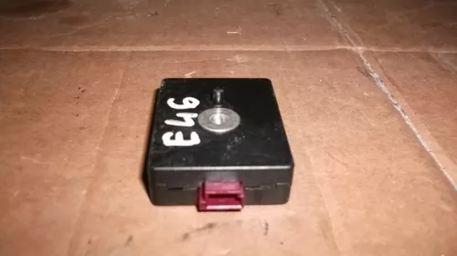 Modul amplificator antena BMW Seria 3 E46 cod 8386546, an 1997-2004 [1]