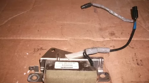 Amplificator antena Honda Civic 8 , 39155-SMG-E020-M1, A1020844 an 2005-2011 [1]