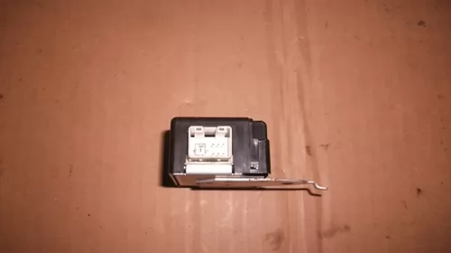 Modul control usa Lexus IS220, cod 89740-53051 , 251300-3870, an 2005-2013 [1]