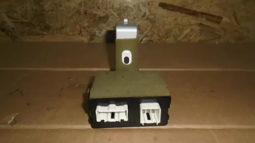 Modul inchidere Mazda 2, 6M7115604AB, an 2003-2007 [1]