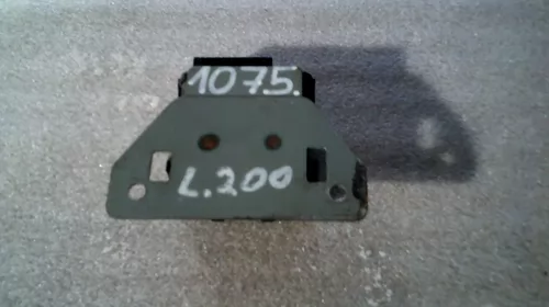 Module si calculatoare - Modul pentru Mitsubishi L200 , cod MR301010, X1714672M