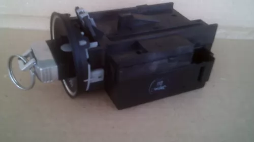 Contact cu cheie VW Passat B6, 3C0905843M, an 2005-2010 [1]