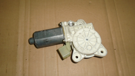 Motoras macara fata dreapta pentru Mercedes E-class W211, cod A2118203042 [1]