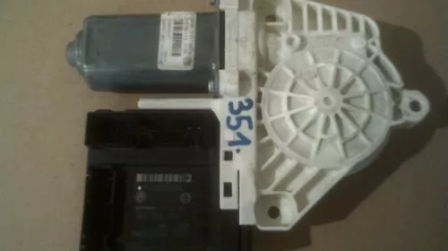 Motoras macara Fata Dreapta pentru Volkswagen Passat B6, cod 1K0959793L [1]