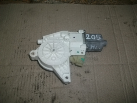 Motoras - Motoras macara spate dreapta pentru Mercedes m-class w164, cod A2518200208