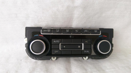 Panou comanda AC, Climatronic VW Golf 6, cod 5K0907044ER, 5HB009746-60, an 2008-2015 [1]