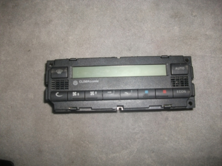 Climatizare - Panou comanda AC pentru Volkswagen Passat B5, an de fabricatie 2001 - 2005, cod 3B2907044J