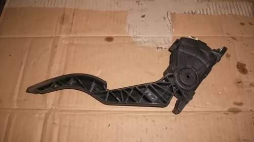 Pedala pentru Alfa Romeo 159 , motorizare 1.9 diesel, cod 6PV008860 [1]
