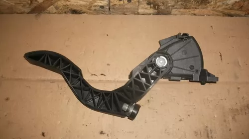 Pedala pentru Audi A4 B7, motorizare 2.0 diesel, cod 8E1723523G [1]