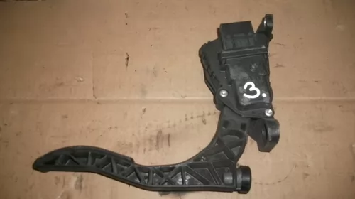 Senzori - Pedala pentru Audi A6 C6, motorizare 3.0 diesel, cod 4F1723523B