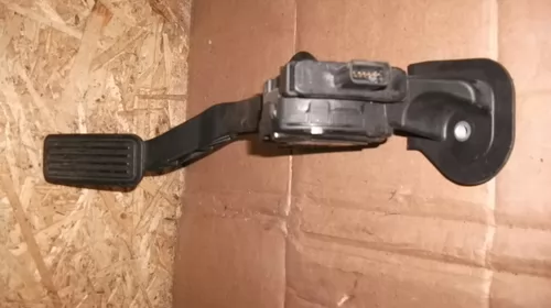 Pedala pentru Mazda 6 GH, motorizare 2.2 diesel, cod GS8S-41600 [1]