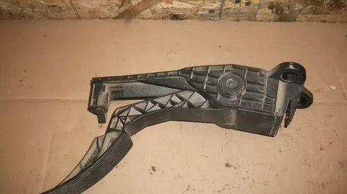 Pedala pentru Mercedes M-class W164, motorizare 3.0 diesel, cod A1643000004 [1]