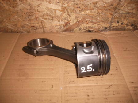 Piese motor - Piston cu biela pentru Audi A6 C6, motorizare 2.0 diesel, cod 038J