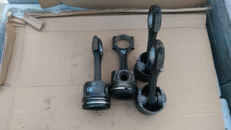 Piston cu biela pentru Lexus IS220 XE20, motorizare 2.2 diesel [2]