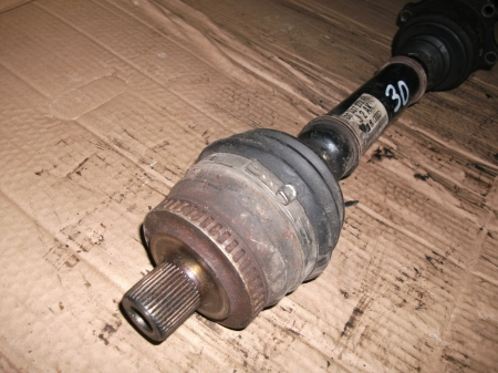 Planetara fata dreapta pentru Audi A4 B5, motorizare 2.5 diesel, cod 8D0407272AK [2]