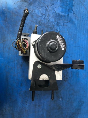 Pompa ABS pentru BMW Seria 3 E46, cod 3451-6751767 , 3451-6751768 [2]