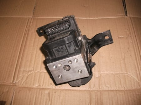 Pompa ABS pentru Kia Sorento BL, motorizare 2.4 diesel, cod 0265216928 [1]
