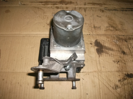 Pompa ABS pentru Mercedes CLS C219, cod 0265250226 [1]
