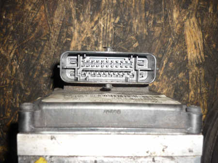 Pompa ABS pentru Volkswagen Passat B6, cod 16431601 [2]
