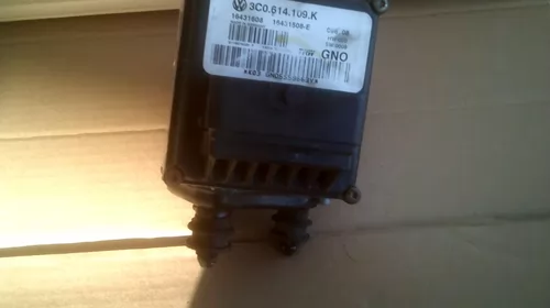 Pompa ABS pentru Volkswagen Passat B6, motorizare 2.0 Diesel, cod 3C0614109K  ,  16431508-E [1]