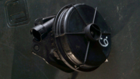 Motoare si anexe - Pompa de aer secundara pentru BMW Seria 3 E46, an de fabricatie 1997 - 2004 cod 72812400