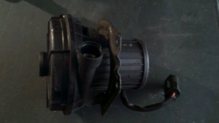 Pompa de aer secundara pentru BMW Seria 3 E46, an de fabricatie 1997 - 2004 cod 72812400 [1]