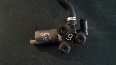 Motoare si anexe - Pompa apa pentru BMW Seria 3 E90, motorizare 3.0 diesel, cod 8369806