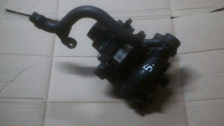 Motoare si anexe - Pompa apa Volkswagen Tiguan 2007-2011 COD 06J121026P