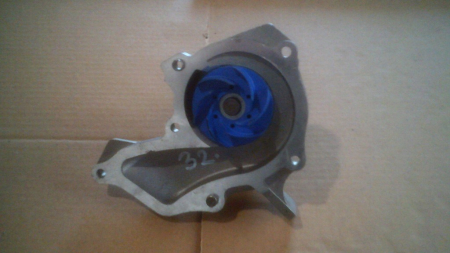 Pompa recirculare apa Ford Focus, Volvo V50 , Mazda, AN 2005-2012 COD VKPC84215 PIESA NOUA !!! [2]