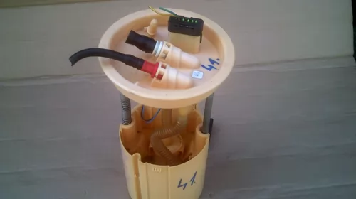 Pompa de alimentare pentru Ford S-MAX I, motorizare 2.0 Diesel, cod 6G91-9275-AE [1]