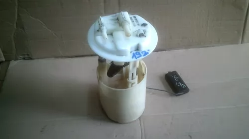 Alimentare - Pompa de alimentare pentru Peugeot 206 , motorizare 1.9 Diesel, cod 9625476380